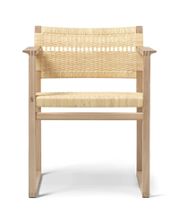 كرسي بذراعين Cane Wicker من Børge Mogensen"
