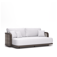 Breeze couch
